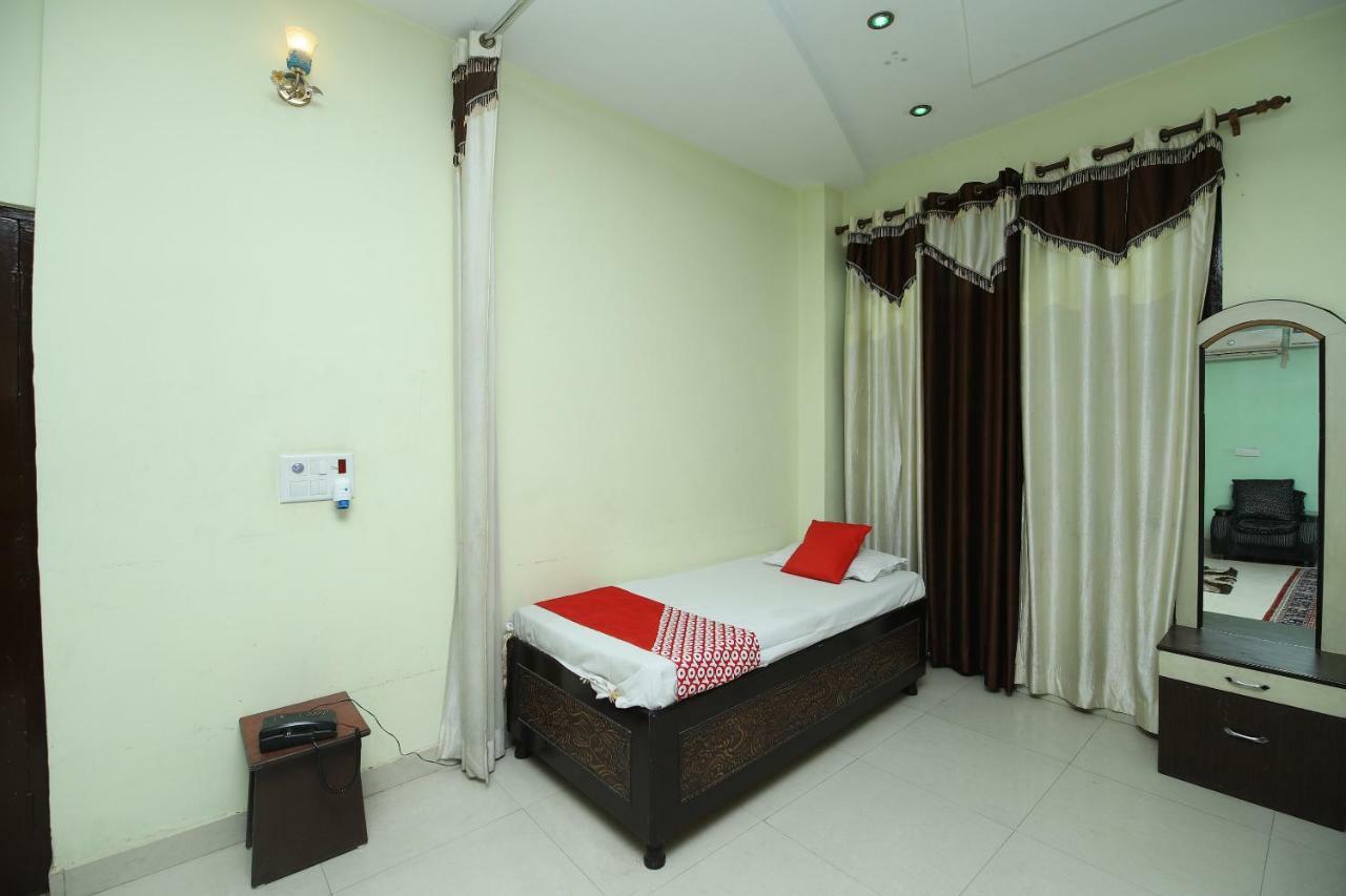 Hotel Deep Palace Jind Εξωτερικό φωτογραφία